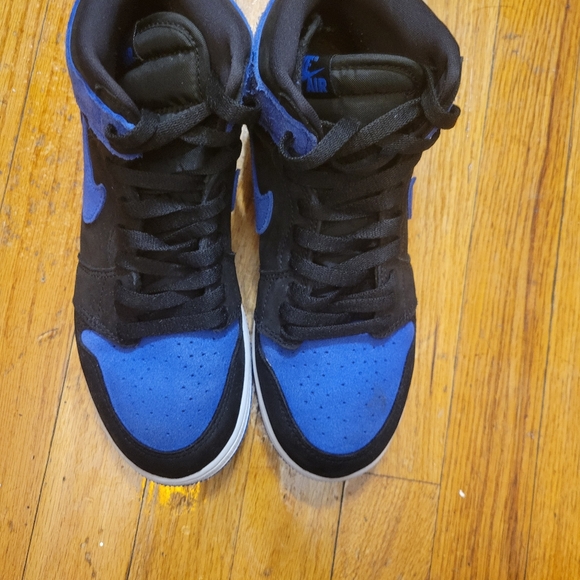 Jordan Big Kid's Air 1 Retro High OG Black/Royal Blue-White Size 6.5Y FD1437-042 - Picture 3 of 16
